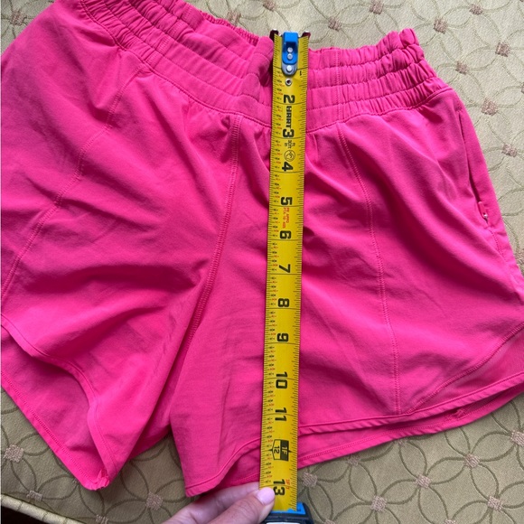 Lululemon Hotty Hot High-Rise Shorts | 4" | Color Glaze Pink | Size 2 - Picture 8 of 8